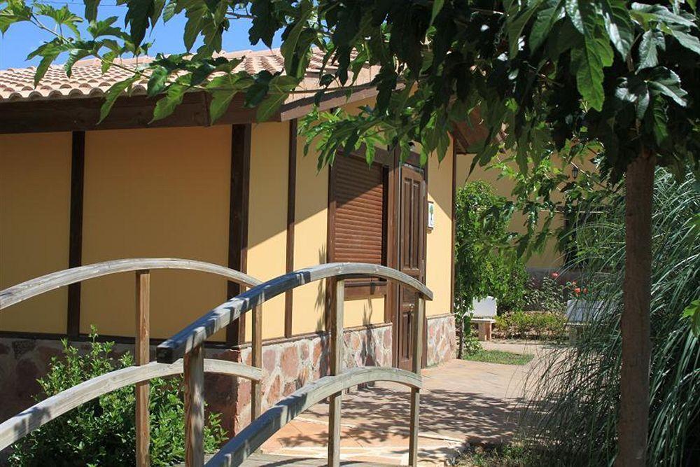 Masia Del Cura Рубьелос-де-Мора Экстерьер фото